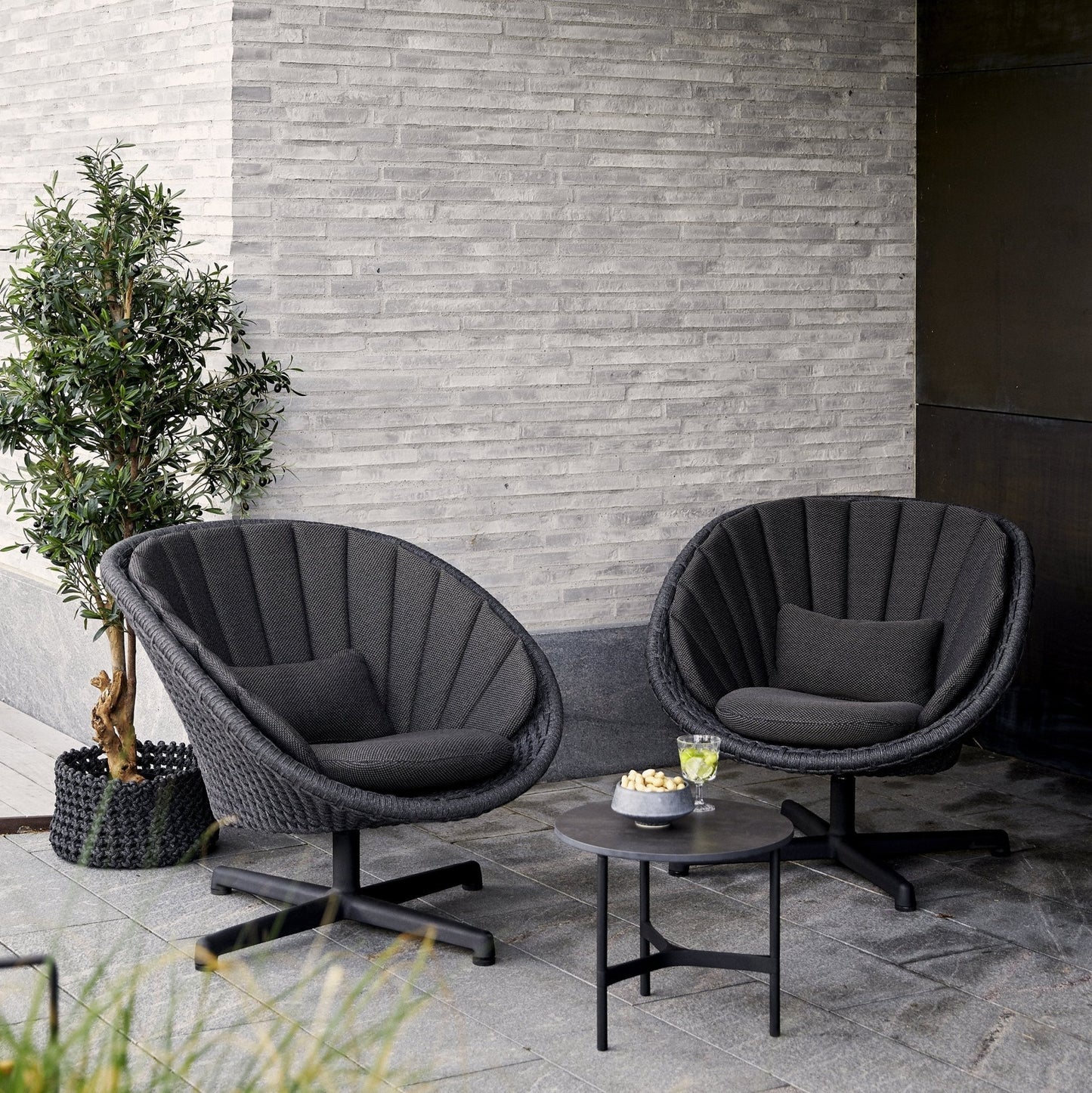 Peacock Lounge Chair with Swivel Base - Hyper